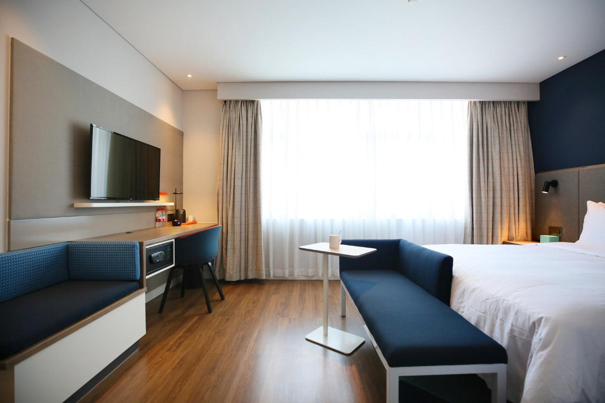 Holiday Inn Express Chengdu North Railway Station By Ihg - Near Panda Base, Near Chunxi Road Экстерьер фото