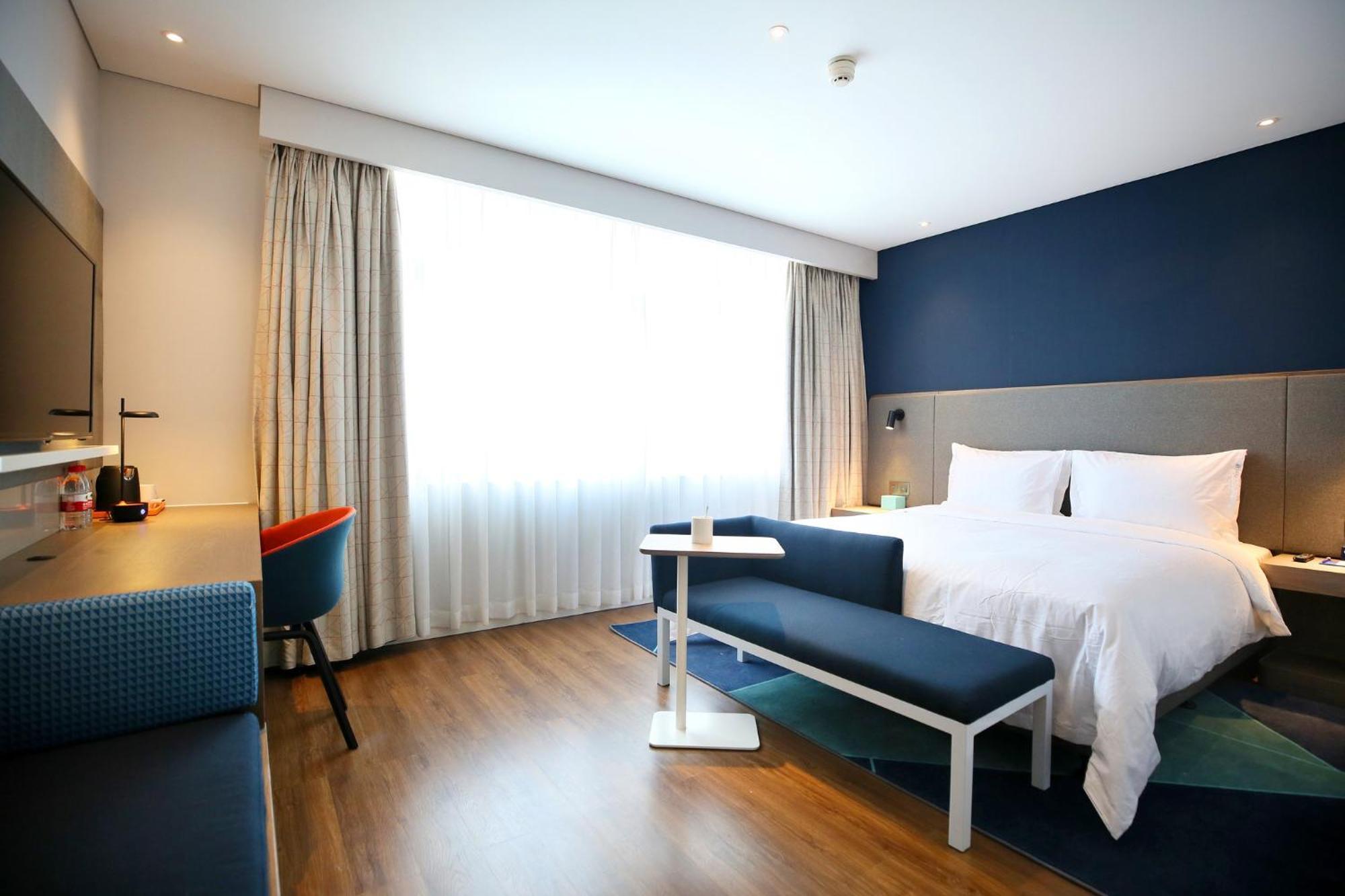 Holiday Inn Express Chengdu North Railway Station By Ihg - Near Panda Base, Near Chunxi Road Экстерьер фото